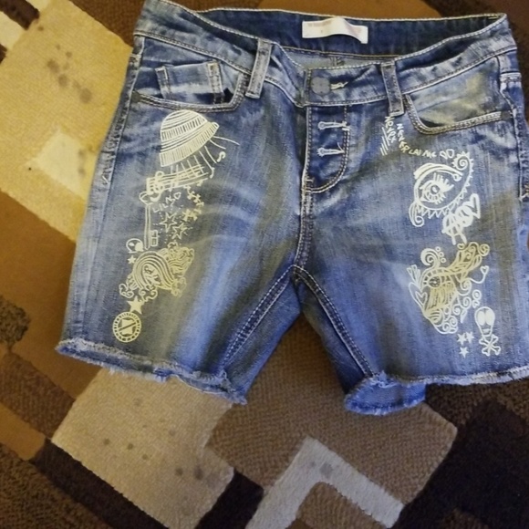 NO boundaries size 5 new without tags - Picture 2 of 4